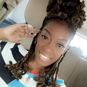 Meet your Posher, Salisa